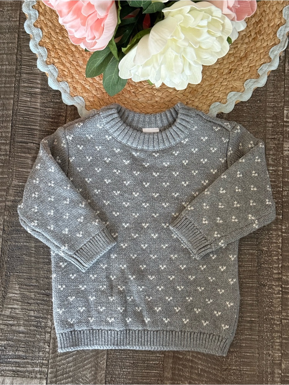 Carter's Gray Crewneck Sweater with White Dot Pattern Size 6M